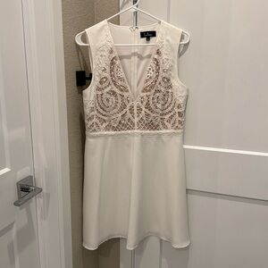 White lulus dress size L
